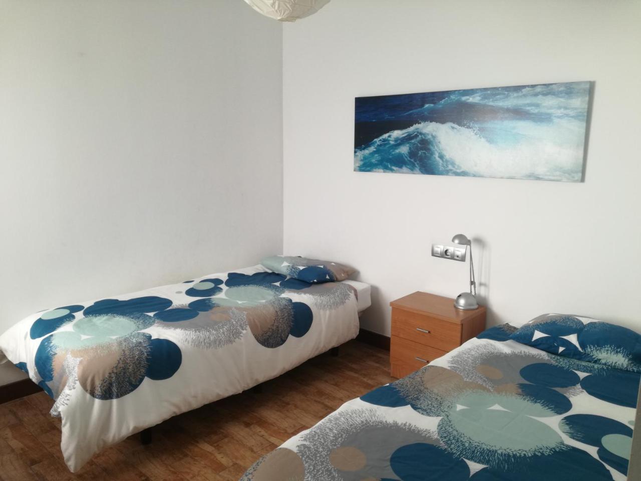 Surfhouse Hostel Famara Teguise (Lanzarote) Exterior photo